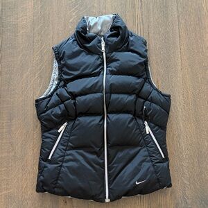 Nike Reversible Black and Silver Down Puffer Vest Small